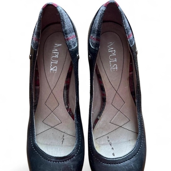 Vintage Black Heeled Pumps / Minimal Classic Block Heel 🖤💋 - Picture 3 of 6